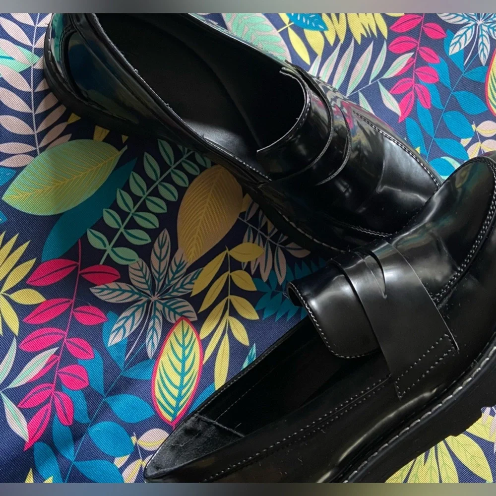 NWOT JF Women Sz-8 Faux Patient Leather Penny Loafers,Chunky 3/4” Platform Shoe👞 - Picture 4 of 16